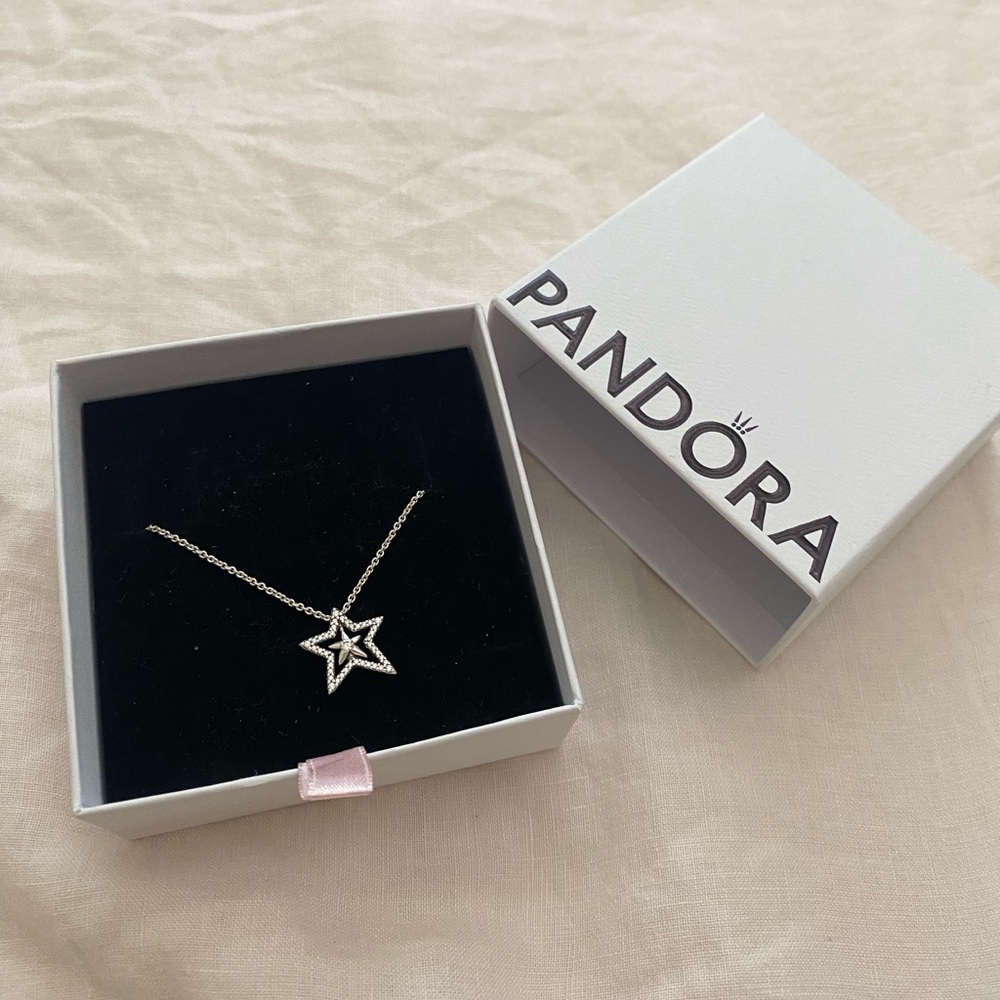 Pandora pavé asymmetrical star collier necklace